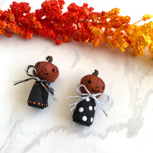 Load image into Gallery viewer, Pumpkin Jack O’Lantern peg doll