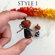 Load image into Gallery viewer, Pumpkin Jack O’Lantern peg doll